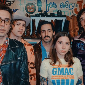 “OKAY WOW” – Daniel Romano and The Outfit
